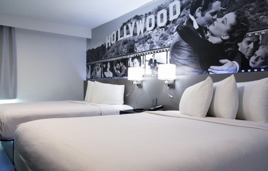 Welcome To Glen Capri Inn & Suites Burbank Universal - Deluxe Double Room